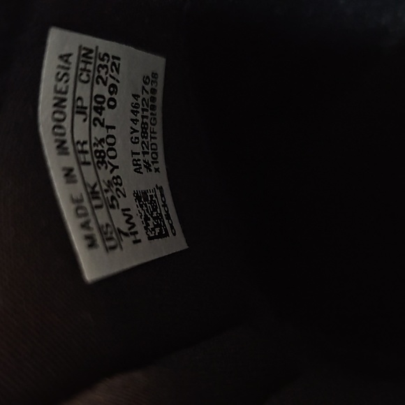 Adidas Cloudfoam - Picture 6 of 6